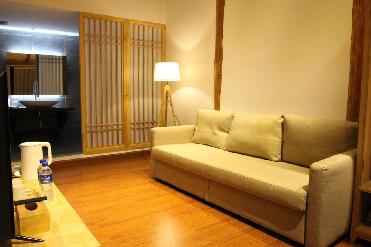 Lijiang Shushi Zhengliu Mujiayuan Hotel Luaran gambar
